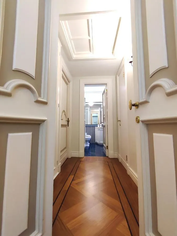 Apartment Domus Equizia Apt - Colosseum Rome